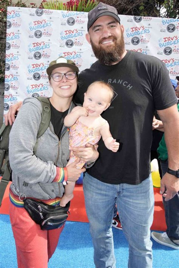Meet Ronda Rousey Daughter La’akea Makalapuaokalanipo And Husband Travis Browne
