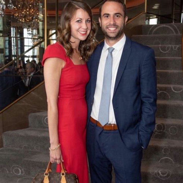 Melissa Dina DeRosa- Net Worth, Bio, Age, Height, Career