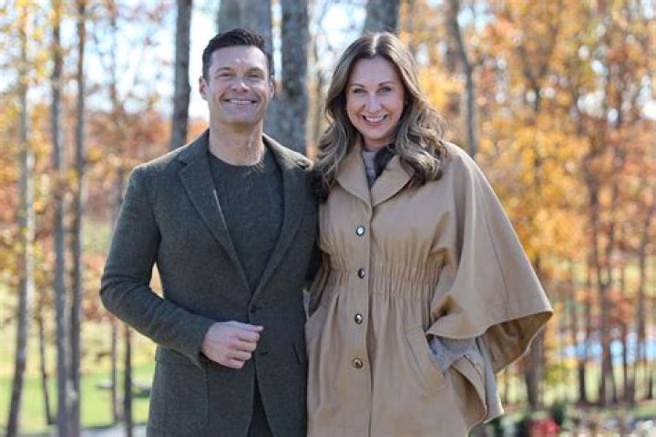 Meredith Seacrest- Bio, Age, Net Worth, Husband, Marriage, Height