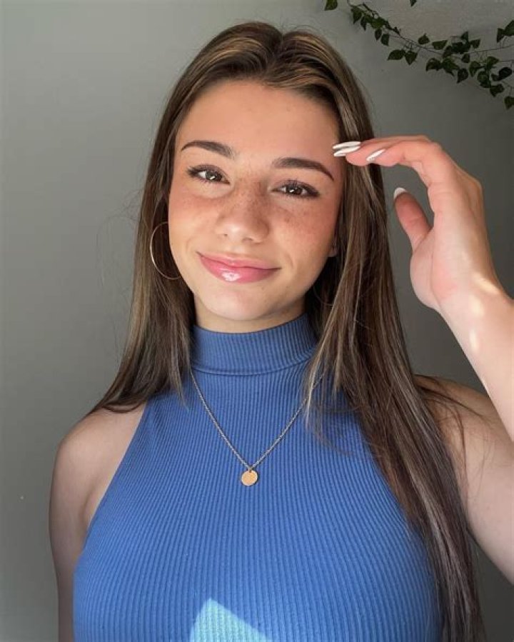Mikayla Campinos- Wiki, Bio, Age, Height, Net Worth, Boyfriend