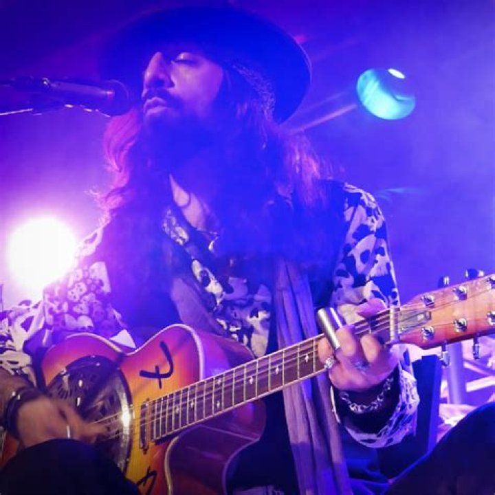 Music Video Premiere: Domenic Fusca Unveils “Finding the Reel”