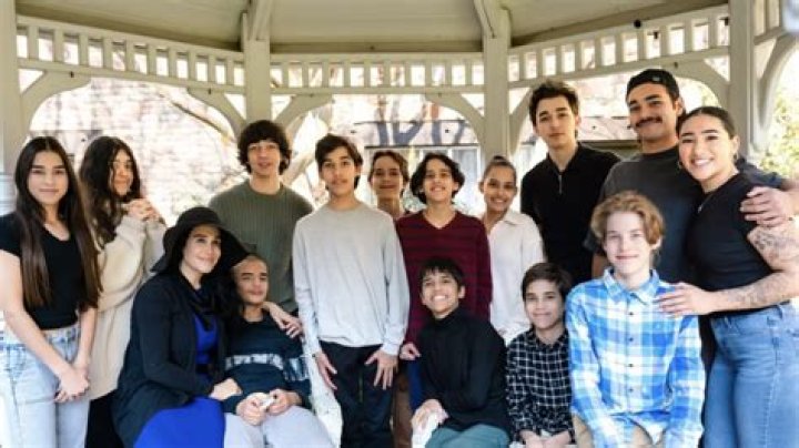 Nadya Suleman Bio, Age, Net Worth, Husband, Marriage, Height