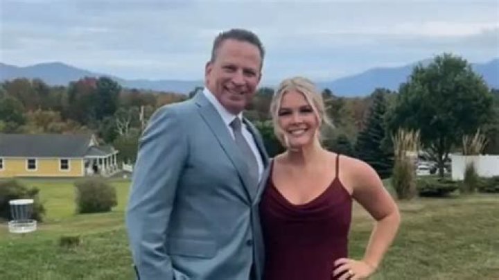 Nick Molnar Wiki, Biography, Age, Height, Married, Wife, Instagram, Net Worth 2021