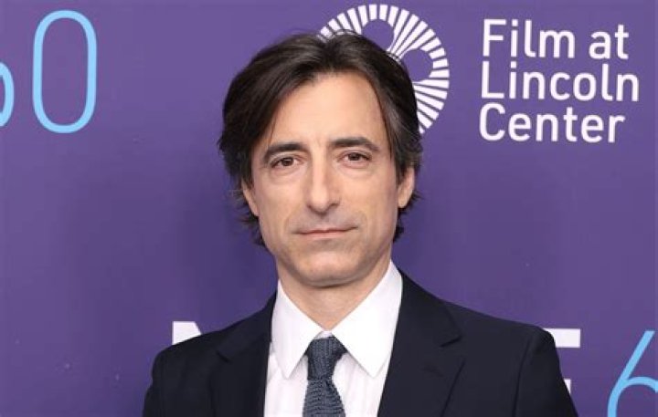 Noah Baumbach- Wiki, Age, Height, Net Worth, Wife, Ethnicity