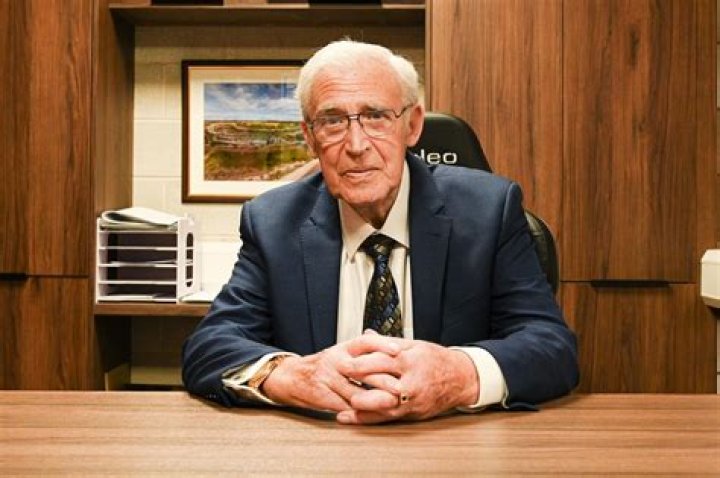 ‘The Bachelorette Australia’ 2020 cast: Who is Pascal Wallace? EXPLORE His Wiki, Bio, Age, Height, Nationality, Instagram, and Background