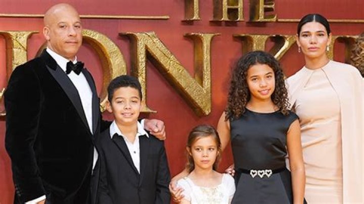 Pauline Sinclair- Wiki, Age, Height, Net Worth, Parents, Dating