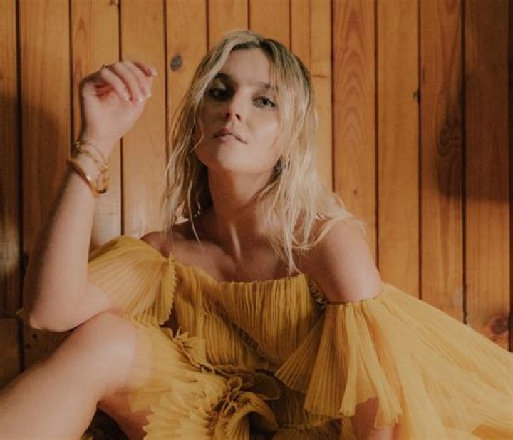 Perrie shares stunning music video for debut solo single, 'Forget About Us'