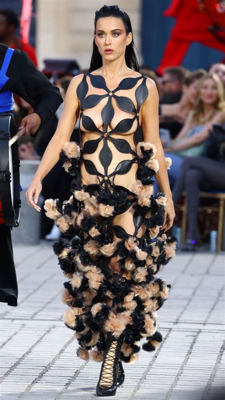 Pics! Katy Perry’s Boobs Stop By Karl Lagerfeld’s Party!