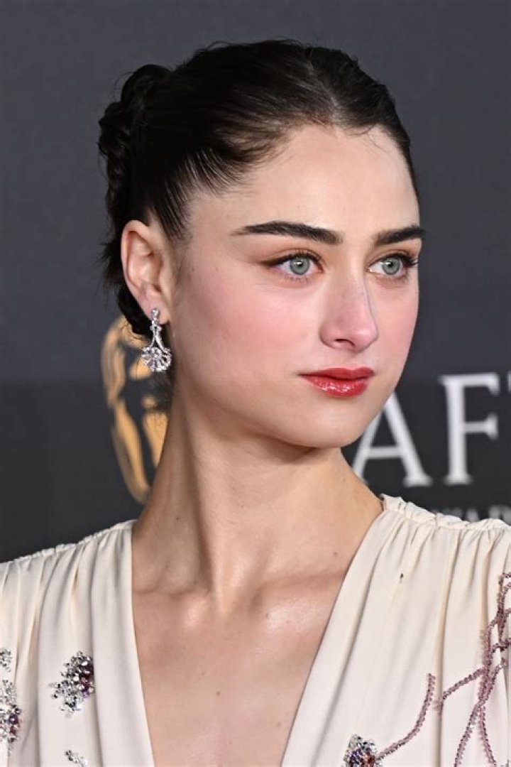 Explore, Raffey Cassidy Wiki, Bio, Age, Height, Net Worth, Boyfriend, Dating, Instagram!!