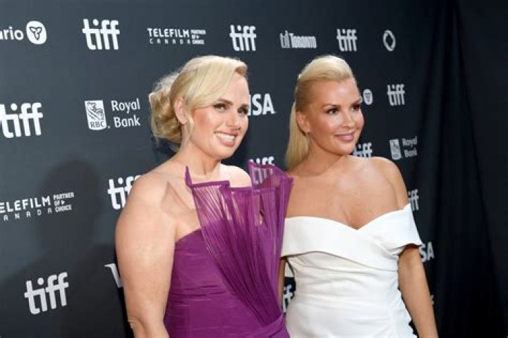 Ramona Agruma- Wiki, Age, Boyfriend, Height, Net Worth, Career