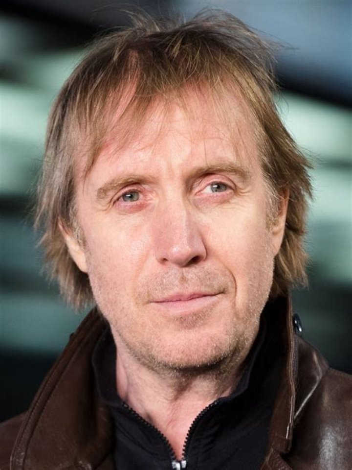 Rhys Ifans- Bio, Wiki, Age, Height, Wife, Net Worth, Career