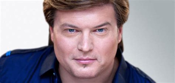 Fame | Rob Evan net worth and salary income estimation Jan, 2024