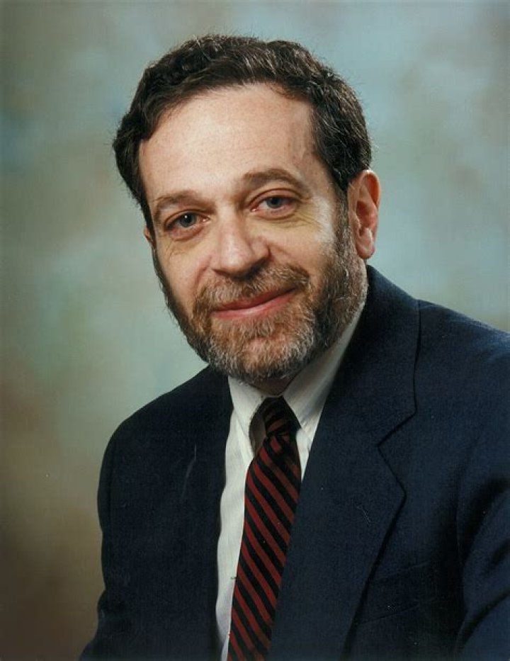 Robert Reich- Wiki, Age, Height, Net Worth, Wife, Marriage