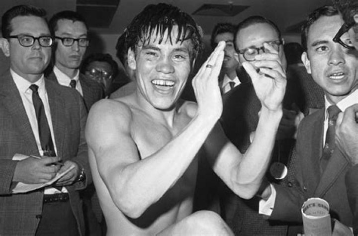 Rubén Olivares Net Worth, Age, Height, Bio, Birthday, Wiki!