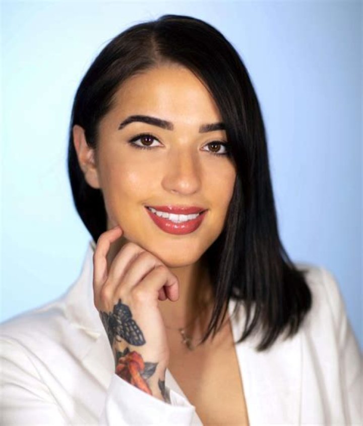 Savannah Kondratyev helping young women find their confidence with new lip blush tattoos