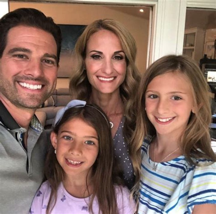 Scott McGillivray's wife, Sabrina McGillivray Biography: Husband, Age, Children, Net Worth, Instagram, Height
