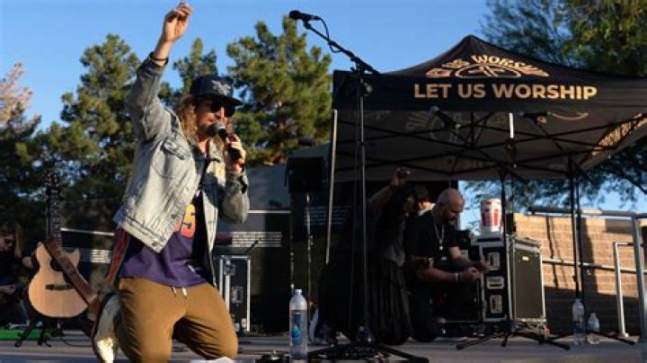 Who is Sean Feucht? Explore His Wiki, Bio, Age, Height, Wife, Let Us Worship Rallies, Instagram, Net Worth!!