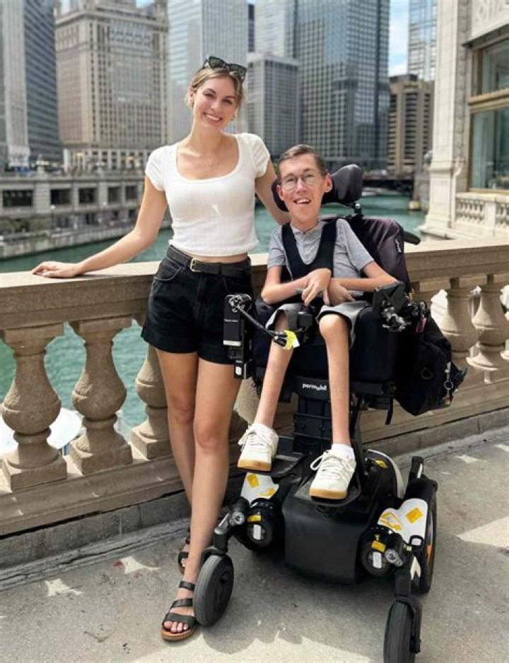 Shane Burcaw- Wiki, Age, Height, Net Worth, Wife, Ethnicity