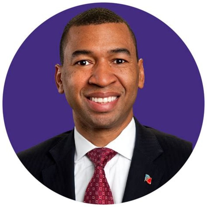 Fame | Steven Reed (mayor) net worth and salary income estimation Jan, 2024