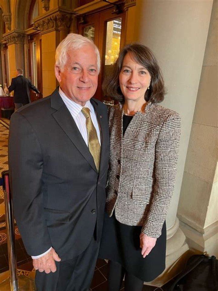 Fame | Susan Poser net worth and salary income estimation Apr, 2024