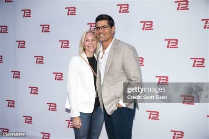 Know About Tedy Bruschi; Wife, Jersey, Net Worth, College, Stroke