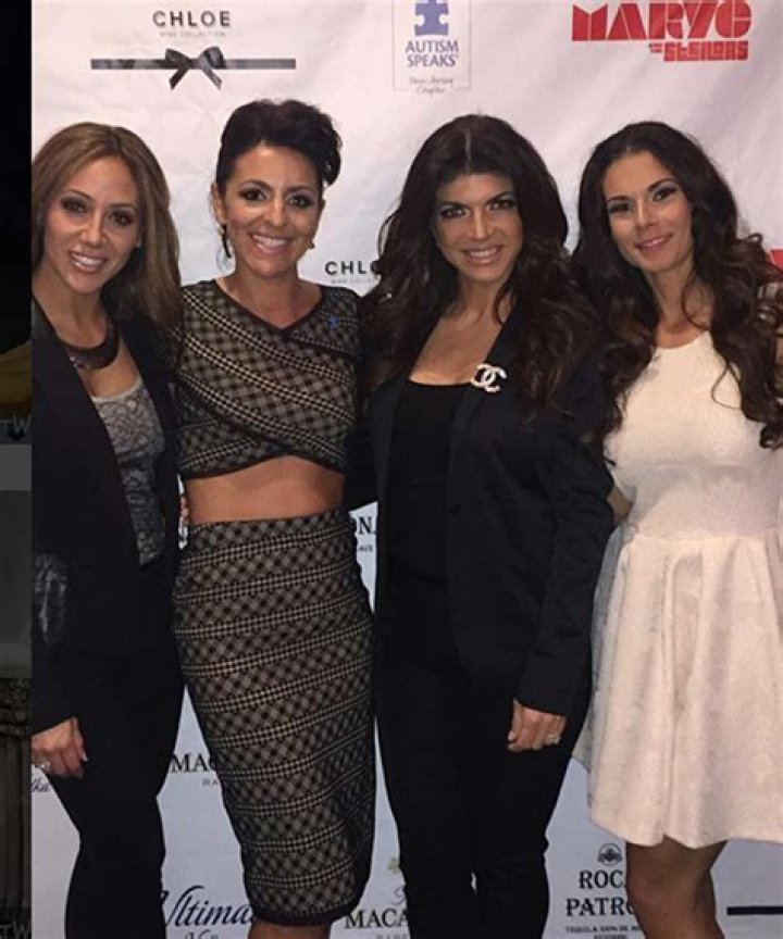 Teresa Giudice Pregnant With Baby Boy: RHONJ Star Decorates Nursery As Husband Joe Giudice Prepares For Prison?