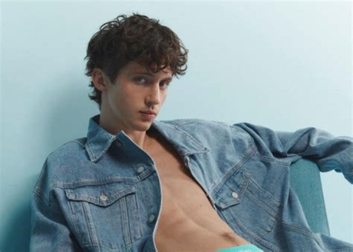 Troye Sivan's Sincerity in Out Magazine Interview