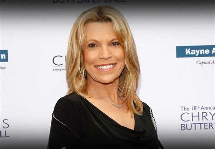 Vanna White Biography: Age, Net Worth, Parents, Husband, Income, Children, Family, Height
