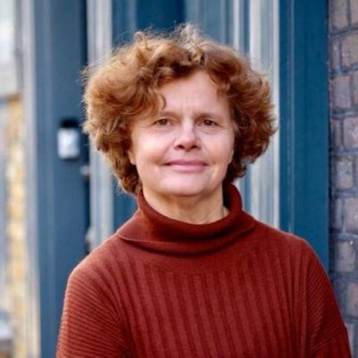 Vicky Flind Net Worth: How Wealthy Is She? Huw Edwards Wife Wiki And Family