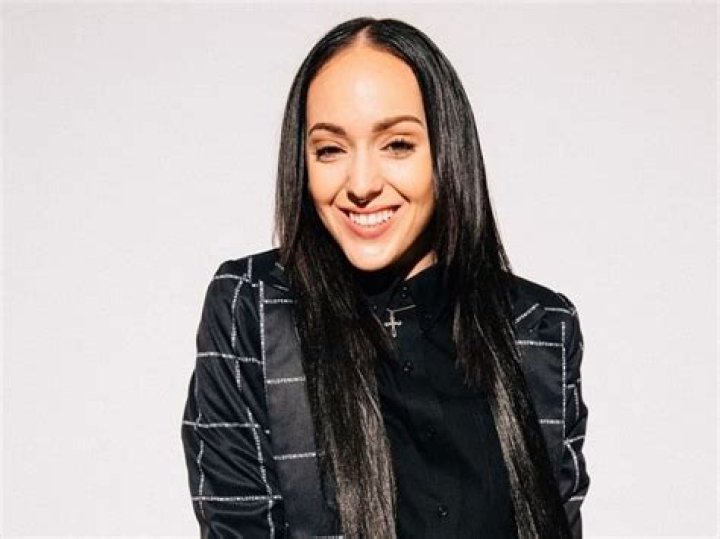 Who Is Janick Arseneau From “Dance 100”?