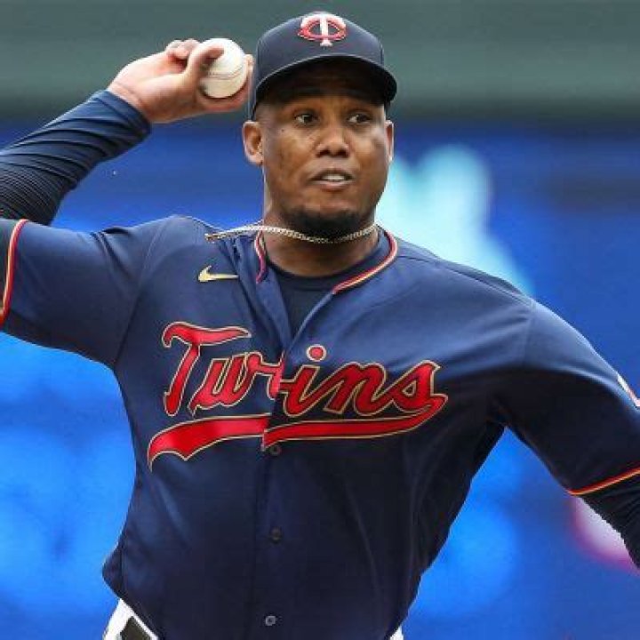 Yennier Cano Family: Is He Related To Robinson Cano? Wiki And Net Worth